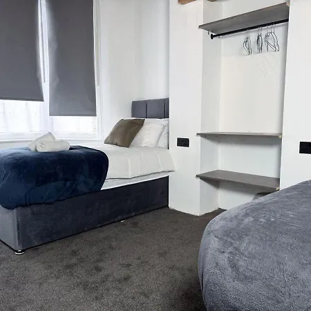 Tatil Evi Prime Ts1 Location Walk To Shop, Uni And Transport *