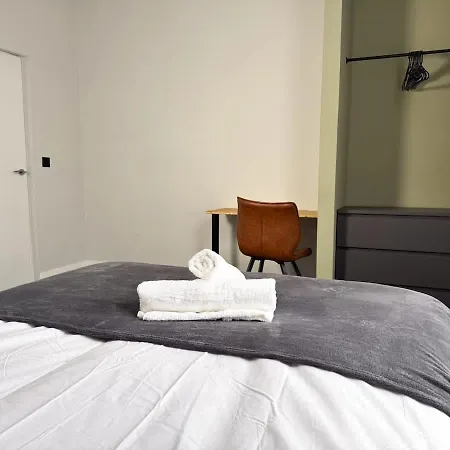 Tatil Evi Prime Ts1 Location Walk To Shop, Uni And Transport
